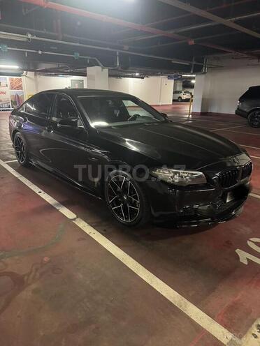 BMW 528 2016, 180,000 km - 2.0 l - Bakı