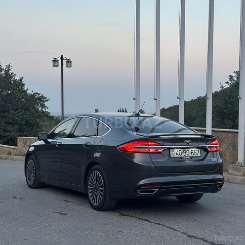 Ford Fusion (North America) 2017, 180,000 km - 2.0 л - Quba