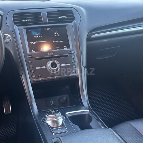 Ford Fusion (North America) 2017, 180,000 km - 2.0 л - Quba