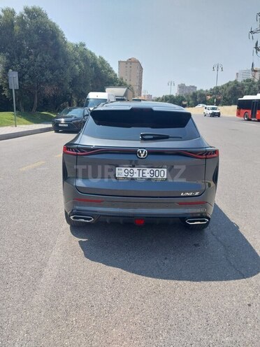 Changan  2025, 4,300 km - 1.5 л - Bakı