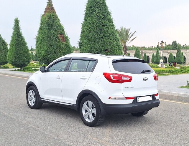 Kia Sportage 2012, 121,000 km - 2.0 l - Bakı