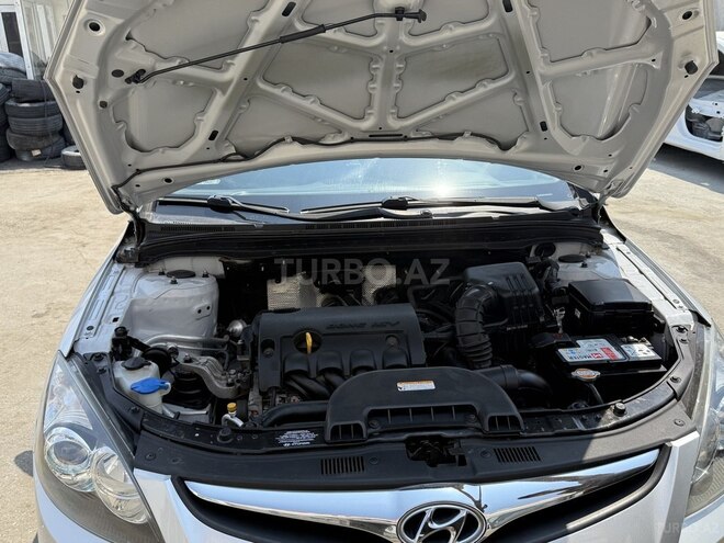 Hyundai i30 2011, 280,000 km - 1.6 l - Bakı