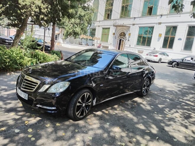 Mercedes E 220 d 2011, 354,780 km - 2.2 l - Bakı