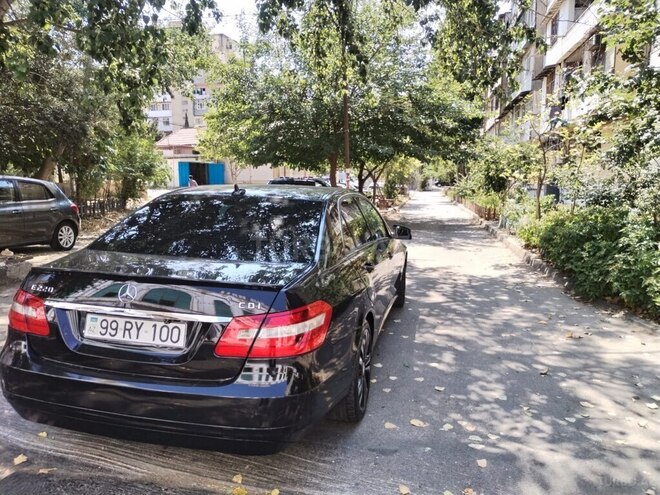 Mercedes E 220 d 2011, 354,780 km - 2.2 l - Bakı