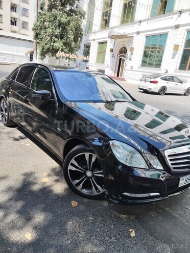 Mercedes E 220 d 2011, 354,780 km - 2.2 l - Bakı