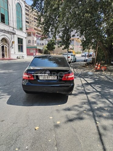 Mercedes E 220 d 2011, 354,780 km - 2.2 l - Bakı
