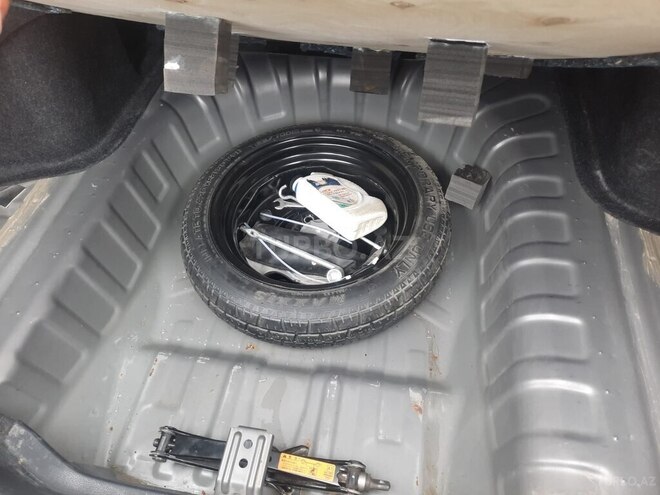 Nissan Sunny 2012, 90,000 km - 1.2 l - Bakı