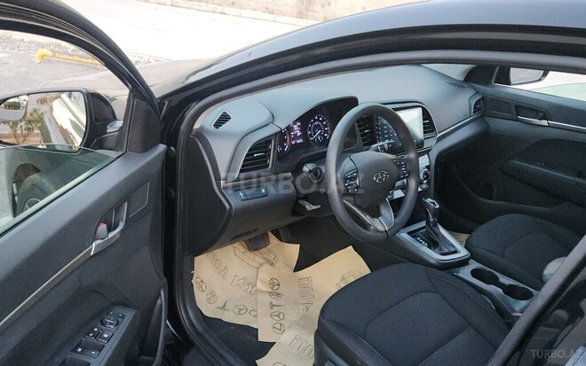 Hyundai Elantra 2019, 103,000 km - 2.0 l - Bakı