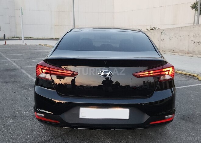 Hyundai Elantra 2019, 103,000 km - 2.0 l - Bakı