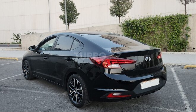 Hyundai Elantra 2019, 103,000 km - 2.0 l - Bakı