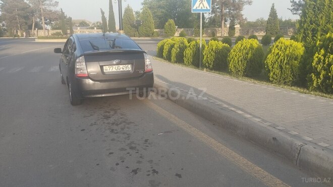 Toyota Prius 2008, 296,500 km - 1.5 l - Naftalan