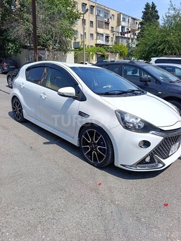 Toyota Aqua 2014, 102,000 km - 1.5 l - Bakı