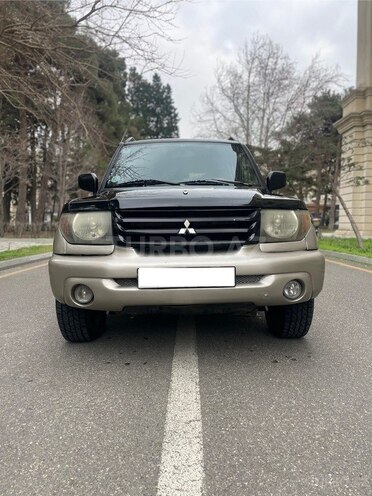 Mitsubishi Pajero io 2000, 450,000 km - 1.8 л - Bakı