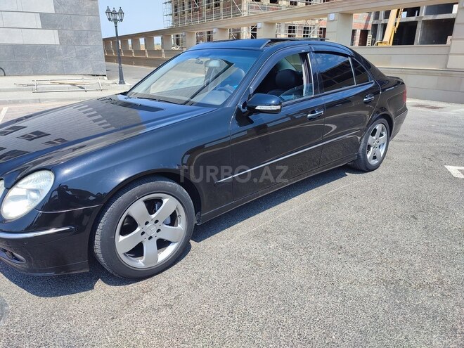 Mercedes E 220 d 2002, 433,600 km - 2.2 l - Bakı