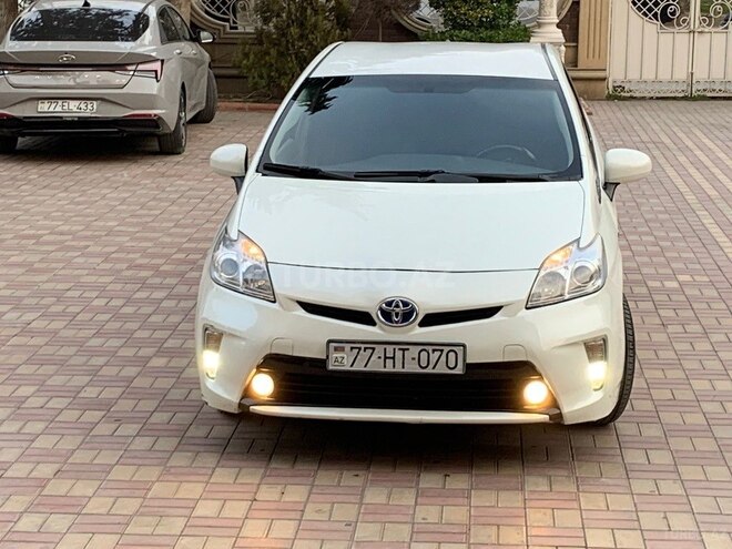 Toyota Prius 2013, 480,000 km - 1.8 л - Bakı