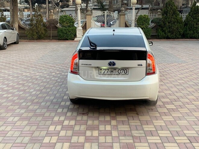 Toyota Prius 2013, 480,000 km - 1.8 л - Bakı