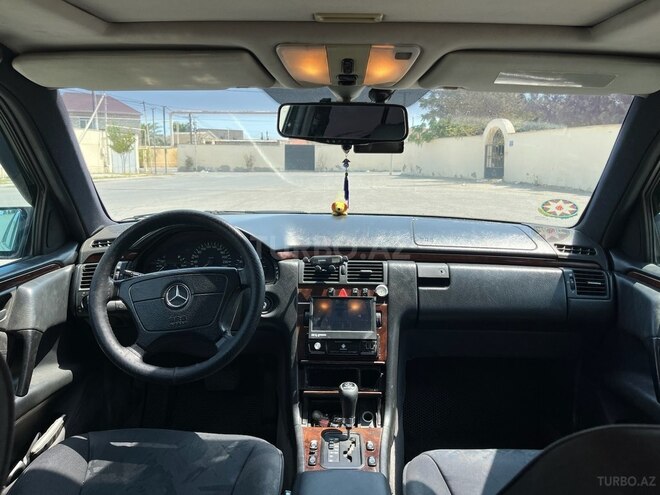 Mercedes E 280 1996, 418,000 km - 2.8 l - Bakı
