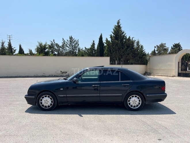Mercedes E 280 1996, 418,000 km - 2.8 l - Bakı