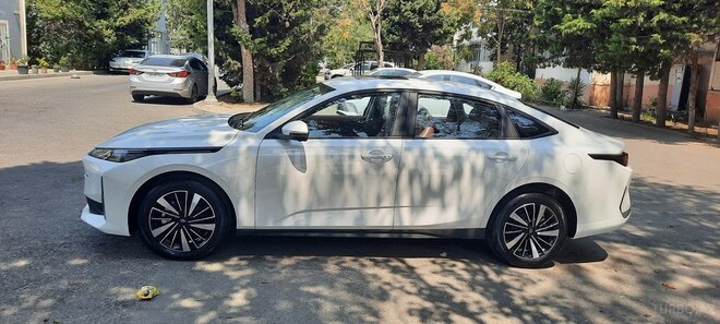 Changan Qiyuan A05 2024, 0 km - 1.5 л - Bakı