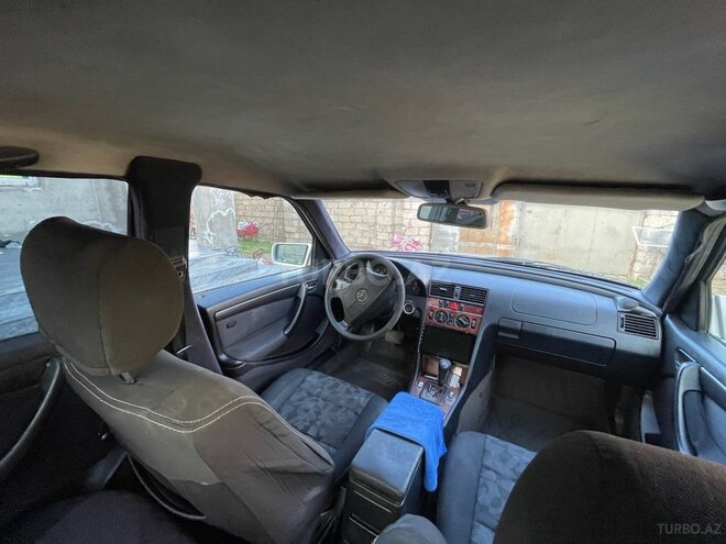 Mercedes C 220 d 2000, 275,000 km - 2.2 l - Bakı
