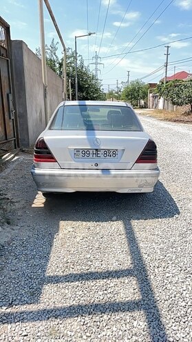Mercedes C 220 d 2000, 275,000 km - 2.2 l - Bakı