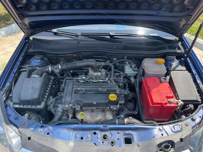 Opel Astra 2006, 320,131 km - 1.4 l - Şirvan