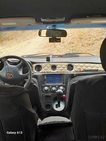 Mitsubishi Airtrek 2001, 351,000 km - 2.0 л - Bakı