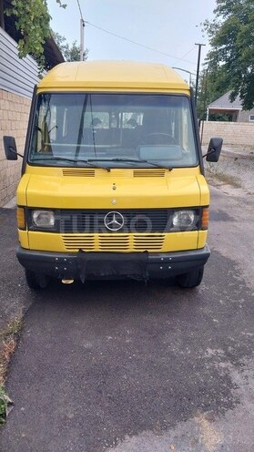 Mercedes 208 D 1992, 555,000 km - 2.3 л - Tərtər