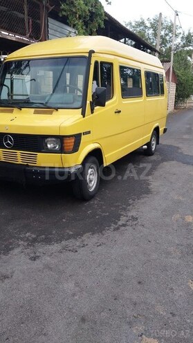 Mercedes 208 D 1992, 555,000 km - 2.3 л - Tərtər