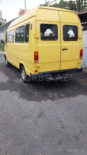 Mercedes 208 D 1992, 555,000 km - 2.3 л - Tərtər