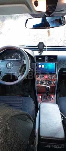 Mercedes C 200 2000, 450,000 km - 2.0 л - Bakı