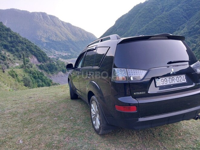 Mitsubishi Outlander 2007, 154,000 km - 3.0 л - Zaqatala