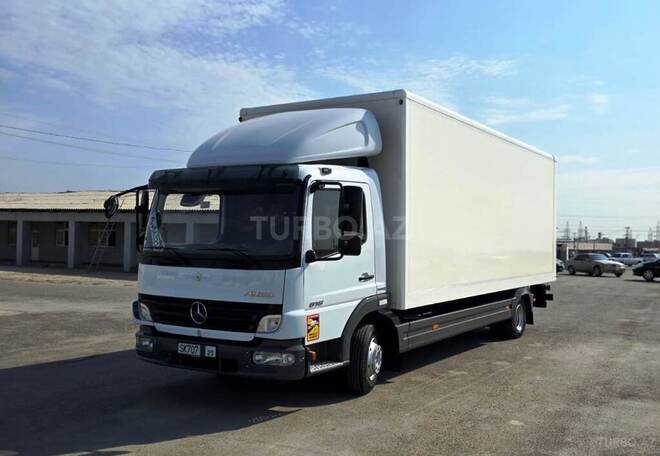 Mercedes Atego 818 2007, 284,000 km - 4.3 л - Bakı