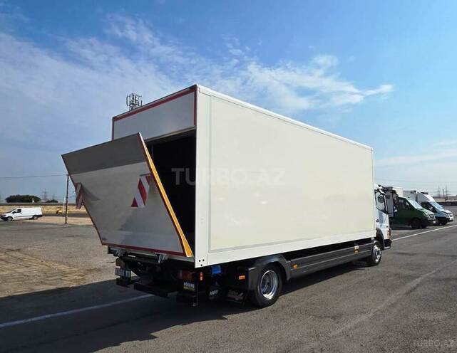Mercedes Atego 818 2007, 284,000 km - 4.3 л - Bakı