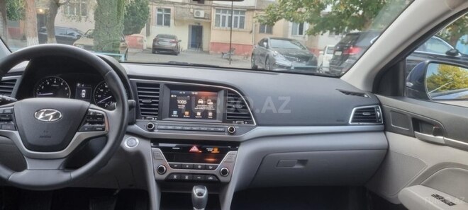 Hyundai Elantra 2016, 133,576 km - 2.0 л - Bakı