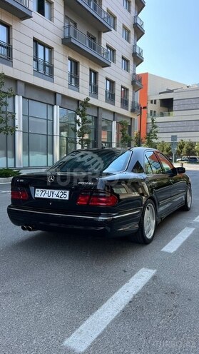 Mercedes  2002, 306,000 km - 5.4 l - Bakı