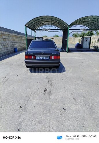 Mercedes 190 1992, 296,580 km - 2.0 l - Zaqatala