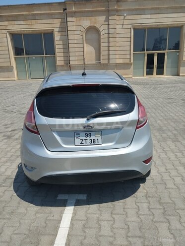 Ford Fiesta 2016, 85,030 km - 1.6 l - Bakı
