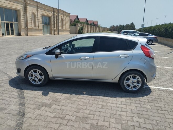 Ford Fiesta 2016, 85,030 km - 1.6 l - Bakı
