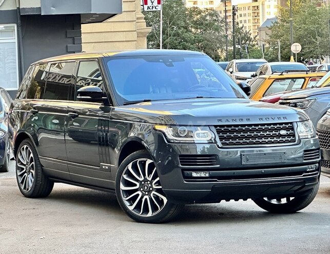 Land Rover Range Rover 2018, 130,000 km - 3.0 l - Bakı