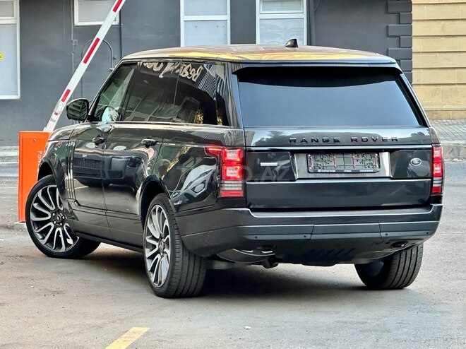 Land Rover Range Rover 2018, 130,000 km - 3.0 l - Bakı