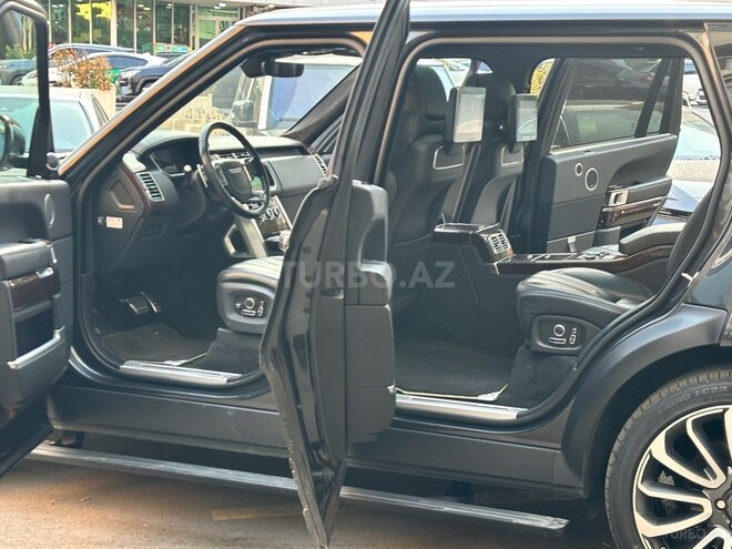 Land Rover Range Rover 2018, 130,000 km - 3.0 l - Bakı