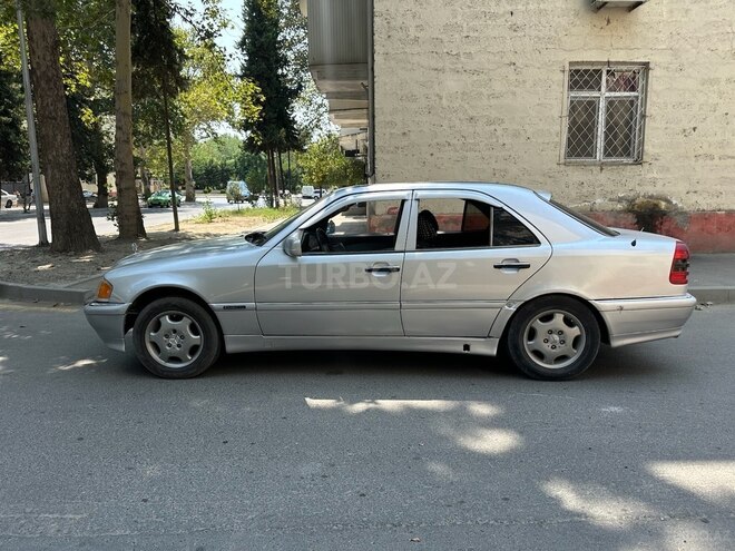 Mercedes C 220 1995, 551,000 km - 2.2 l - Mingəçevir