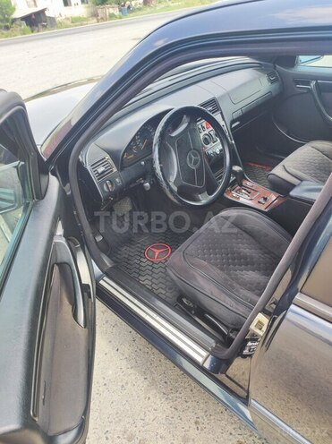 Mercedes C 180 1999, 200,000 km - 1.8 l - Biləsuvar