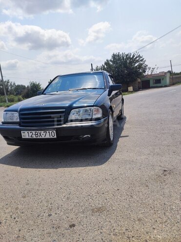 Mercedes C 180 1999, 200,000 km - 1.8 l - Biləsuvar