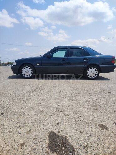 Mercedes C 180 1999, 200,000 km - 1.8 l - Biləsuvar
