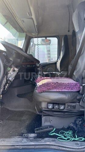 Volvo 460 2006, 1,000,000 km - 12.0 l - Sumqayıt