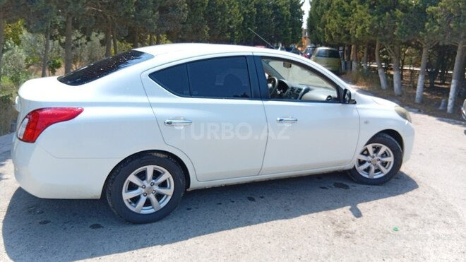 Nissan Sunny 2012, 189,000 km - 1.5 l - Bakı