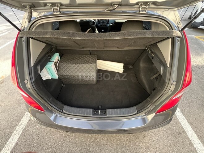 Hyundai i30 2009, 257,000 km - 1.4 l - Bakı