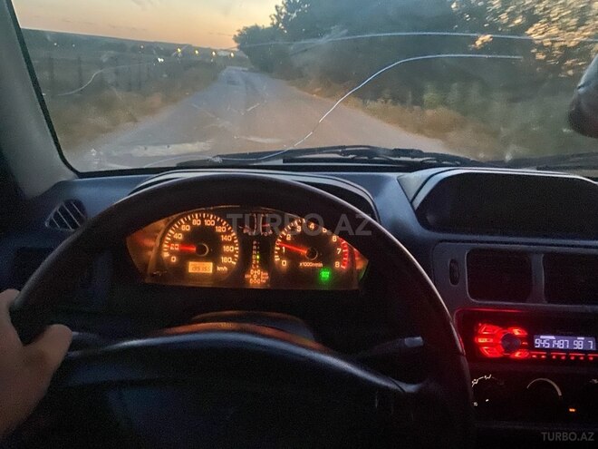 Mitsubishi Pajero io 2001, 211,000 km - 1.8 л - Bakı